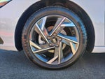 2024 ELANTRA Hybrid Thumbnail 31