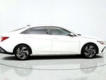 2024 ELANTRA Hybrid Thumbnail 4