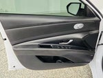 2024 ELANTRA Hybrid Thumbnail 11