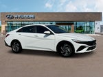 2025 ELANTRA Hybrid Thumbnail 10