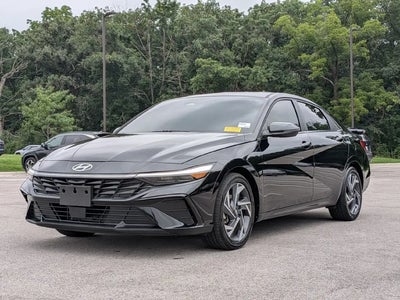 2025 Hyundai Elantra Hybrid Limited 4DR Sedan