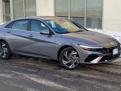 2025 Hyundai Elantra Hybrid Limited 4DR Sedan