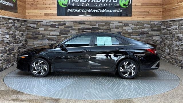 2025 Hyundai ELANTRA Hybrid Limited