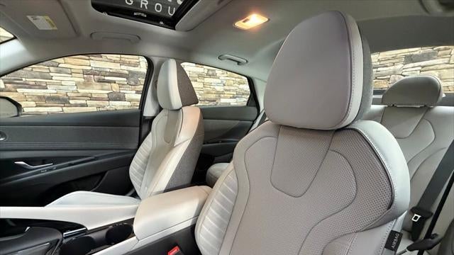 2025 Hyundai ELANTRA Hybrid Limited