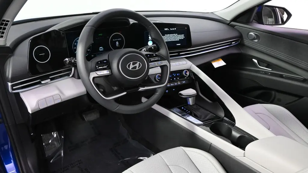 2026 Hyundai ELANTRA Hybrid Limited