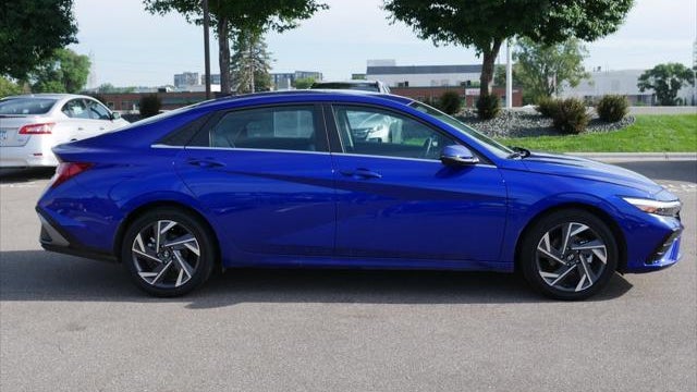 2026 Hyundai ELANTRA Hybrid Limited