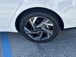 2024 ELANTRA Hybrid Thumbnail 10