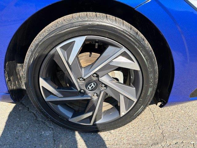 2024 Hyundai Elantra - $23,310