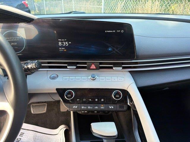 2024 Hyundai Elantra - $23,310