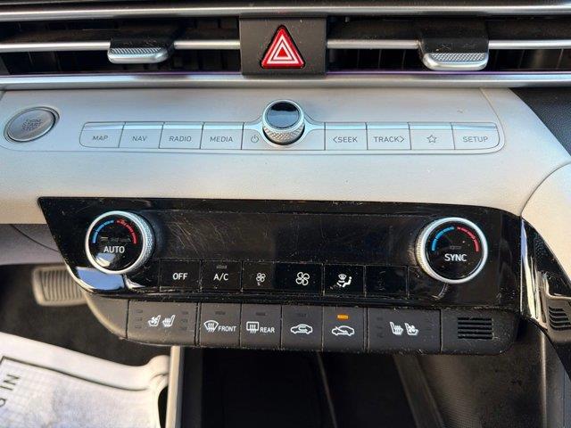 2024 Hyundai Elantra - $23,310