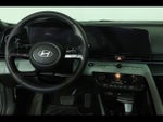 2025 ELANTRA Hybrid Thumbnail 15