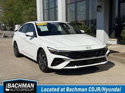 2025 Hyundai Elantra Hybrid Limited 4DR Sedan