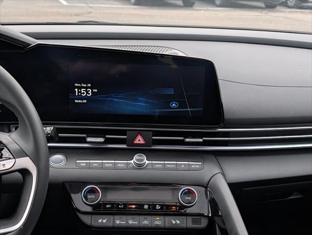 2026 Hyundai Elantra - $28,000