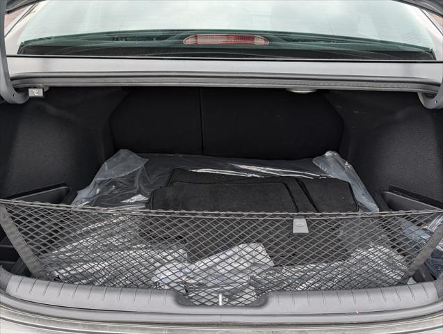 2026 Hyundai Elantra - $28,000