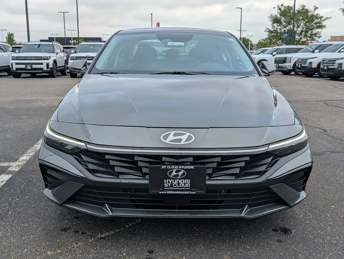 2026 Hyundai Elantra - $28,000