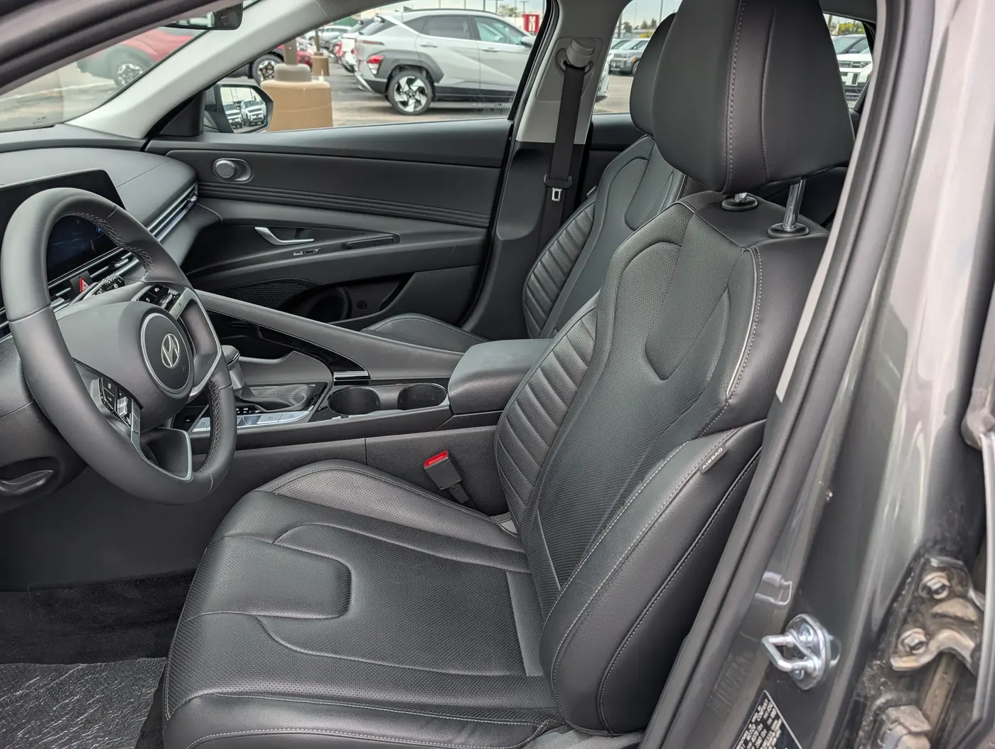 2026 Hyundai Elantra - $28,000