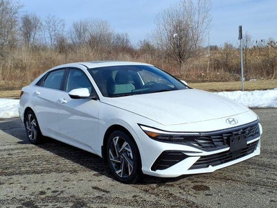 2026 Hyundai Elantra Hybrid Limited 4DR Sedan