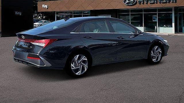 2026 Hyundai ELANTRA Hybrid Limited