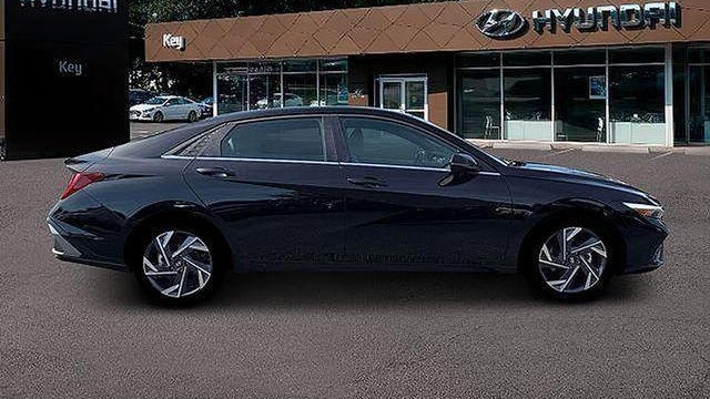 2026 Hyundai ELANTRA Hybrid Limited