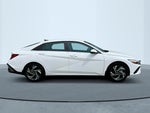 2024 ELANTRA Hybrid Thumbnail 9