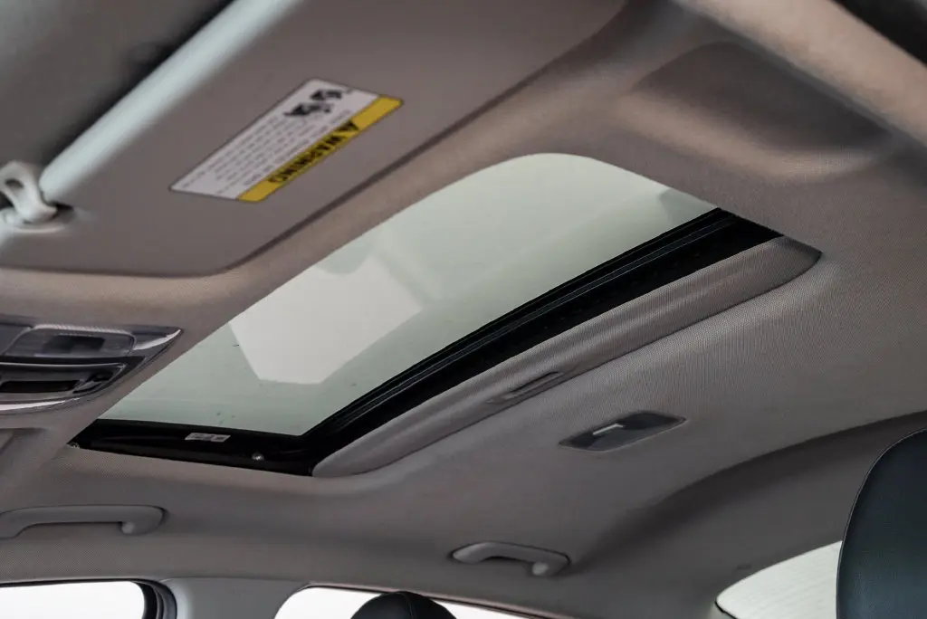 2025 Hyundai Elantra - $19,900