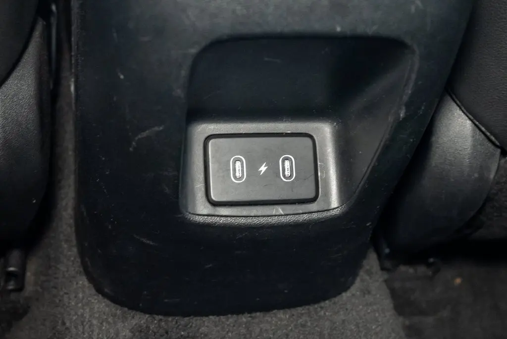 2025 Hyundai Elantra - $19,900
