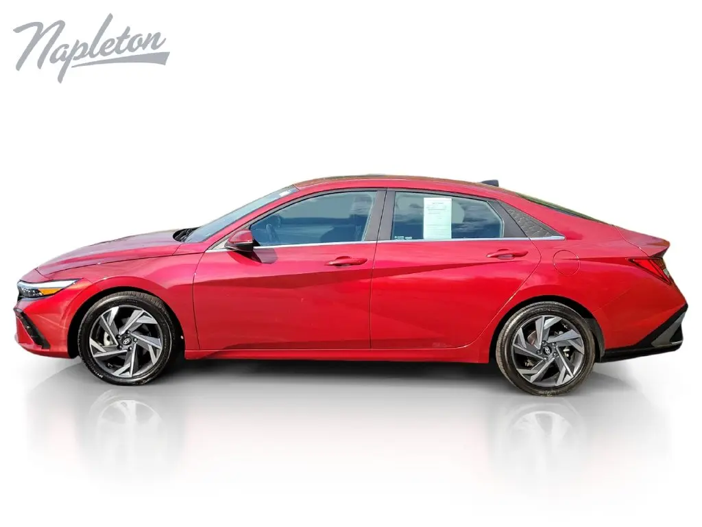 2025 Hyundai Elantra - $19,900