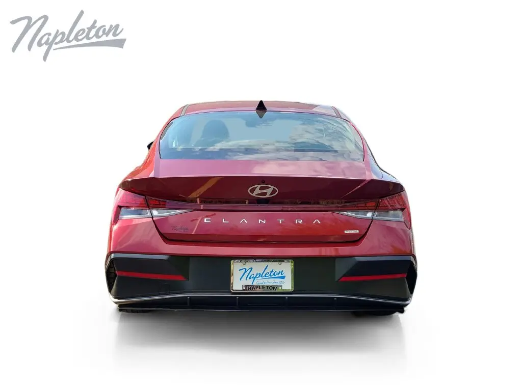 2025 Hyundai Elantra - $19,900