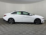 2025 ELANTRA Hybrid Thumbnail 5