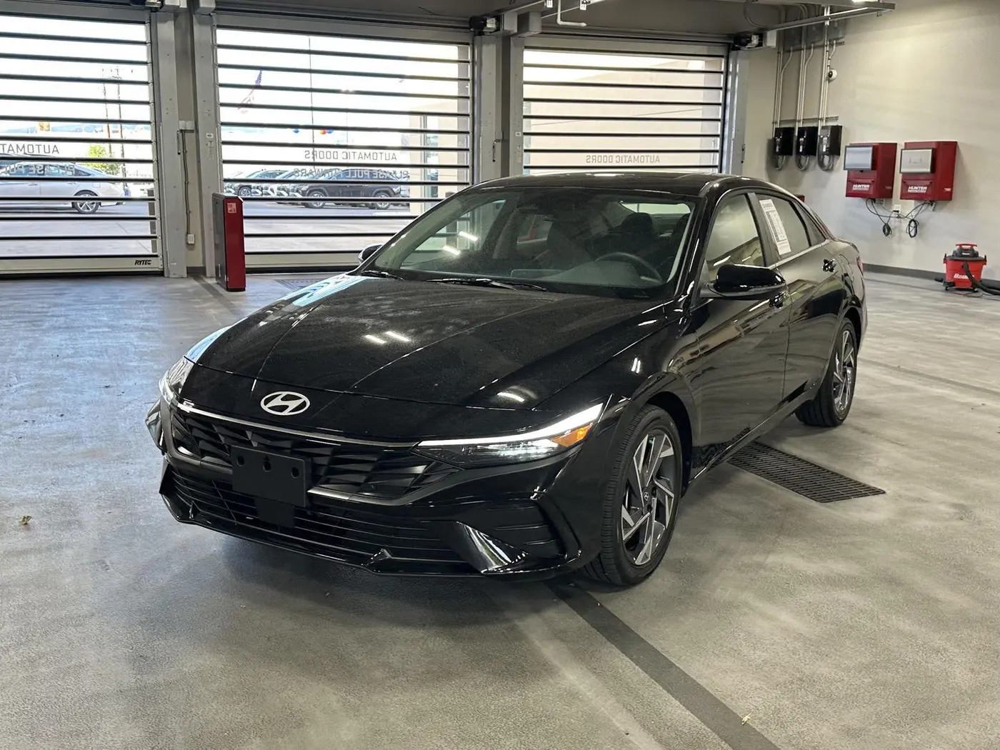 2026 Hyundai Elantra - $30,649