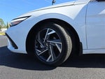 2024 ELANTRA Hybrid Thumbnail 38