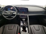 2025 ELANTRA Hybrid Thumbnail 9