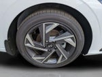 2025 ELANTRA Hybrid Thumbnail 11