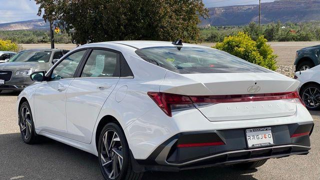 2025 Hyundai ELANTRA Hybrid Limited