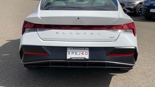 2025 Hyundai ELANTRA Hybrid Limited