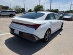 2025 ELANTRA Hybrid Thumbnail 16