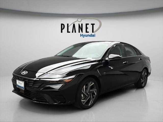 2025 Hyundai Elantra - $27,250
