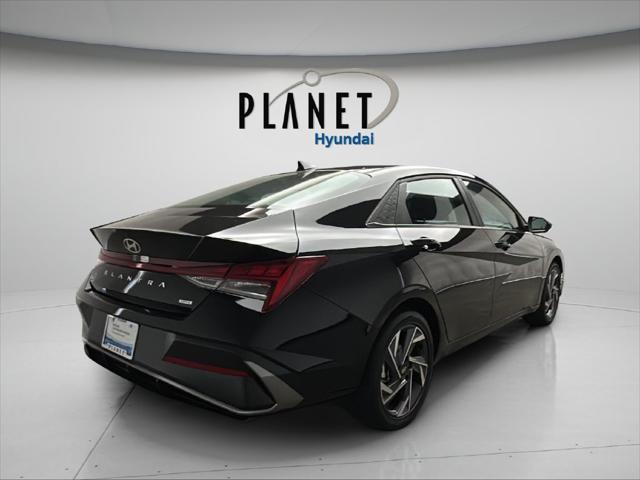 2025 Hyundai Elantra - $27,250