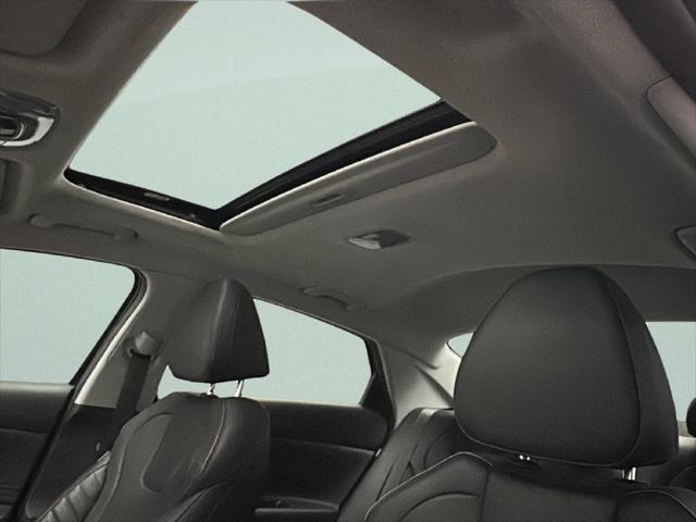 2025 Hyundai Elantra - $27,250