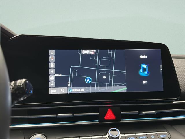 2025 Hyundai Elantra - $27,250