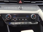 2025 ELANTRA Hybrid Thumbnail 15