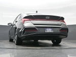 2024 ELANTRA Hybrid Thumbnail 30