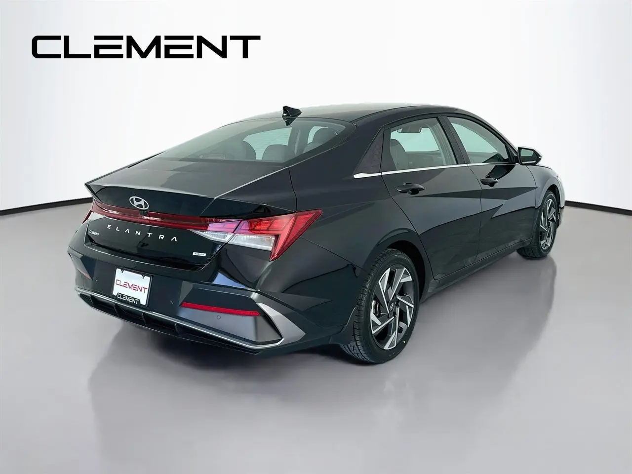 2024 Hyundai Elantra - $23,668