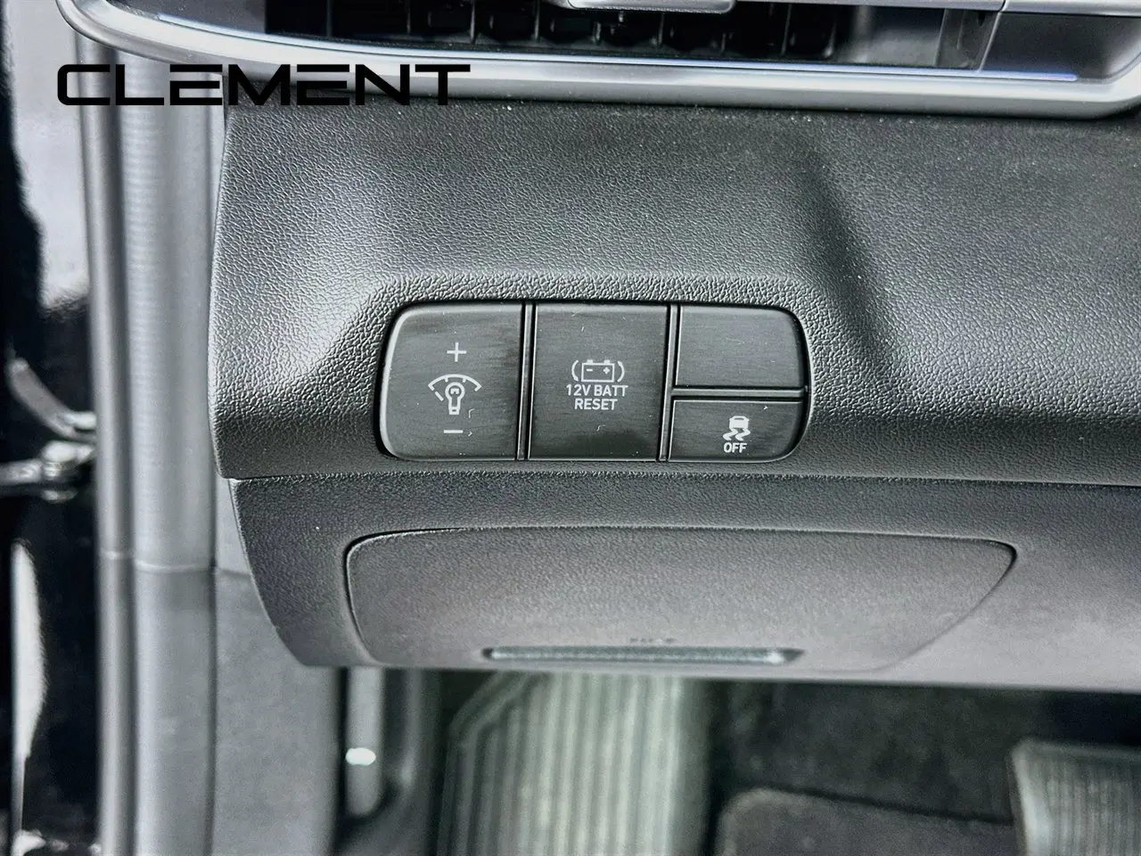 2024 Hyundai Elantra - $23,668