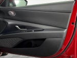 2025 ELANTRA Hybrid Thumbnail 27