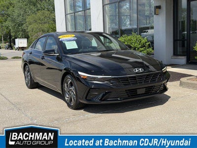 2025 Hyundai Elantra Hybrid Limited 4DR Sedan