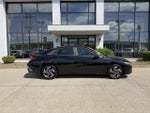 2025 ELANTRA Hybrid Thumbnail 3