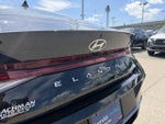 2025 ELANTRA Hybrid Thumbnail 8