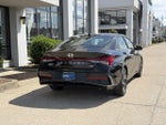 2025 ELANTRA Hybrid Thumbnail 5