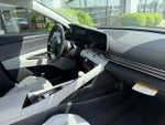 2025 ELANTRA Hybrid Thumbnail 18